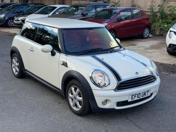 MINI Hatch 1.6 One Hatchback 3dr Petrol Steptronic Euro 5 (98 ps)