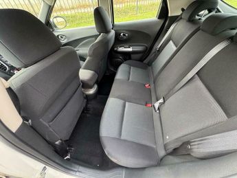 Nissan Juke 1.6 Acenta CVT Euro 5 5dr