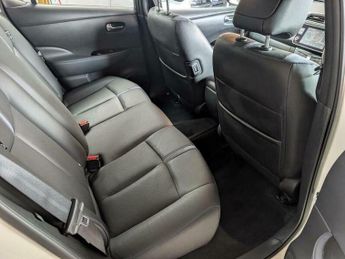 Nissan Leaf 40kWh Tekna Auto 5dr