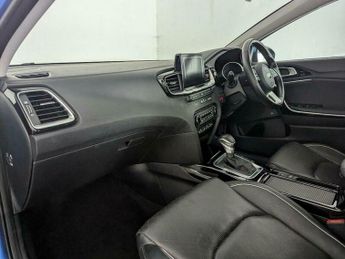 Kia Ceed 1.4 T-GDi First Edition DCT Euro 6 (s/s) 5dr