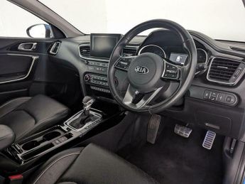 Kia Ceed 1.4 T-GDi First Edition DCT Euro 6 (s/s) 5dr