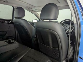 Kia Ceed 1.4 T-GDi First Edition DCT Euro 6 (s/s) 5dr