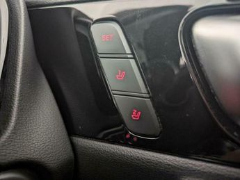 Kia Ceed 1.4 T-GDi First Edition DCT Euro 6 (s/s) 5dr