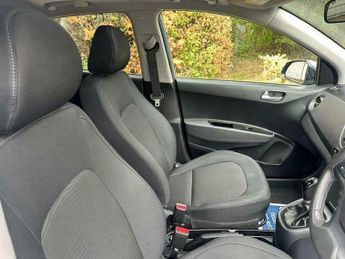 Hyundai I10 PREMIUM SE AUTOMATIC