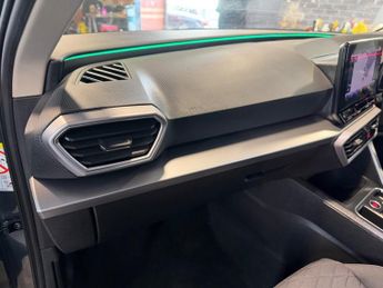 SEAT Leon 1.5 eTSI MHEV FR DSG Euro 6 (s/s)