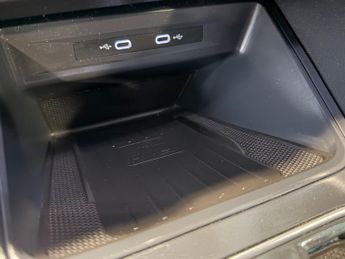 SEAT Leon 1.5 eTSI MHEV FR DSG Euro 6 (s/s)
