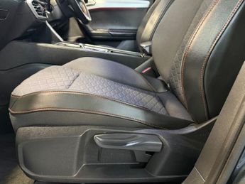 SEAT Leon 1.5 eTSI MHEV FR DSG Euro 6 (s/s)