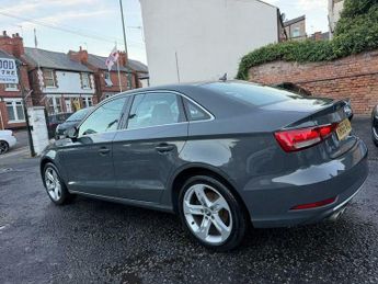 Audi A3 2.0 TDI Sport S Tronic Auto 6Spd quattro Euro 6 (s/s) 4dr