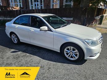 Mercedes C Class C220 CDI BLUEEFFICIENCY EXECUTIVE SE