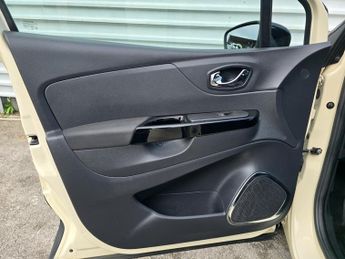 Renault Captur DYNAMIQUE S NAV DCI