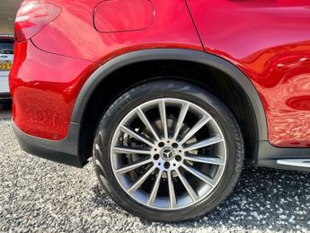Mercedes-Benz C Class 2.0 GLC250 AMG Line (Premium Plus) G-Tronic 4MATIC Euro 6 (s/s) 