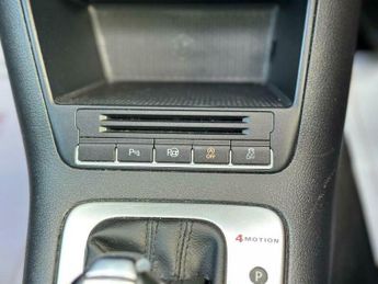 Volkswagen Tiguan 2.0 TDI BlueMotion Tech Match DSG 4WD Euro 5 (s/s) 5dr