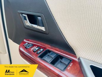 Toyota Alphard 3.5 V6 PETROL AUTO 350 S C PACKAGE EDITION FULLY LOADED MPV PETR