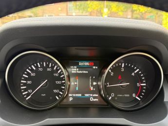 Land Rover Range Rover Evoque SD4 PURE