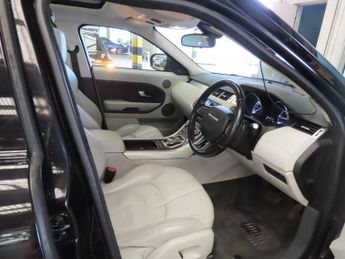 Land Rover Range Rover Evoque SD4 PURE