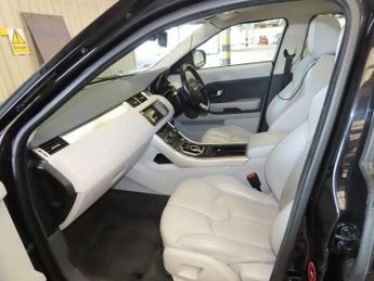 Land Rover Range Rover Evoque SD4 PURE
