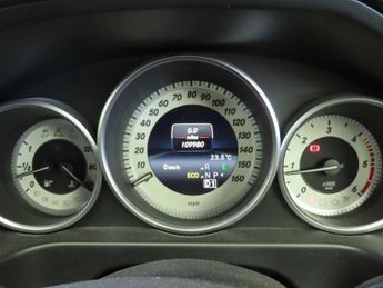 Mercedes E220 E220 BLUETEC SE