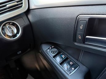 Mercedes E220 E220 BLUETEC SE
