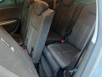 Vauxhall Zafira SRI