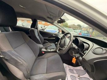 Honda Civic 1.6 i-DTEC ES Euro 5 (s/s) 5dr