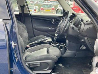 MINI Hatch 1.5 Cooper Steptronic Euro 6 (s/s) 5dr