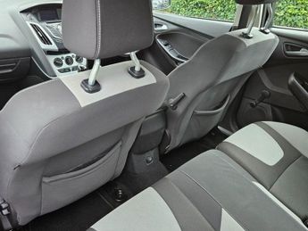 Ford Focus ZETEC NAVIGATOR TDCI