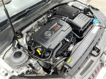 Volkswagen GOLF Volkswagen Golf 2.0 TSI BlueMotion Tech GTI Performance DSG Euro
