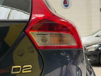Volvo V40 1.6 D2 Lux Powershift Euro 5 (s/s) 5dr
