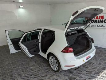 Volkswagen Golf 1.4 TSI 8.7kWh GTE Advance DSG Euro 6 (s/s) 5dr