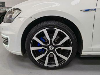 Volkswagen Golf 1.4 TSI GTE Nav DSG Euro 6 (s/s) 5dr