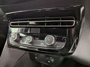 Vauxhall Mokka 50kWh SRi Nav Premium Auto 5dr