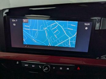 Vauxhall Mokka 50kWh SRi Nav Premium Auto 5dr