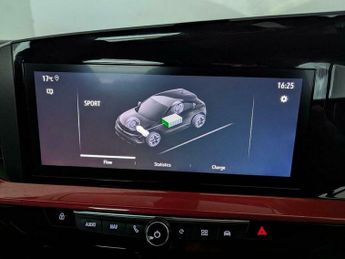 Vauxhall Mokka 50kWh SRi Nav Premium Auto 5dr