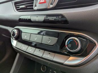Hyundai I30 1.6 CRDi SE Tourer DCT Euro 6 (s/s) 5dr