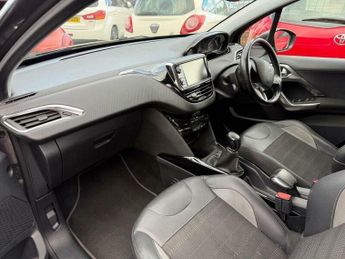 Peugeot 2008 1.2 PureTech Allure Euro 6 5dr
