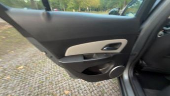 Chevrolet Cruze LS