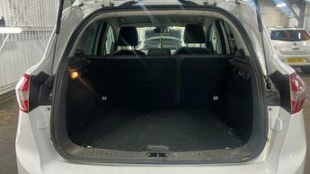 Ford Kuga 2.0 TDCi Zetec Powershift AWD Euro 5 5dr