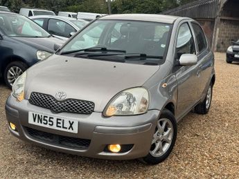 Toyota Yaris VVTI COLOUR COLLECTION