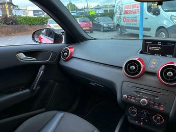 Audi A1 1.6 TDI Amplified Edition Sportback Euro 5 (s/s) 5dr