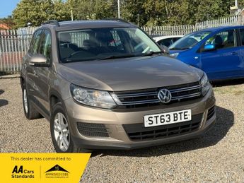 Volkswagen Tiguan S TDI BLUEMOTION TECHNOLOGY 4MOTION DSG