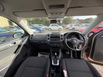 Volkswagen Tiguan S TDI BLUEMOTION TECHNOLOGY 4MOTION DSG