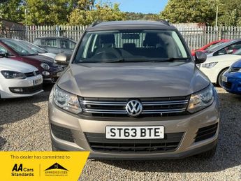 Volkswagen Tiguan S TDI BLUEMOTION TECHNOLOGY 4MOTION DSG