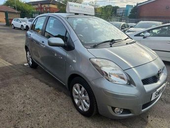 Toyota Yaris 1.0 VVT-i T Spirit Euro 5 5dr