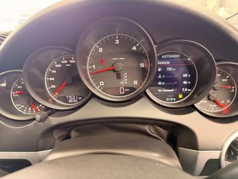 Porsche Cayenne D V6 TIPTRONIC S