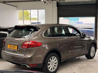 Porsche Cayenne D V6 TIPTRONIC S