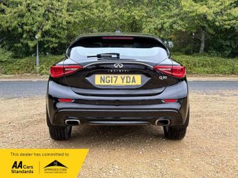Infiniti Q30 PREMIUM TECH D