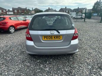 Honda Jazz 1.4 i-DSI SE CVT-7 5dr