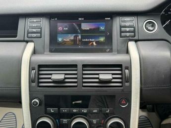Land Rover Discovery Sport 2.0 Si4 HSE Luxury SUV 5dr Petrol Auto 4WD Euro 6 (s/s) (240 ps)