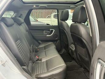 Land Rover Discovery Sport 2.0 Si4 HSE Luxury SUV 5dr Petrol Auto 4WD Euro 6 (s/s) (240 ps)