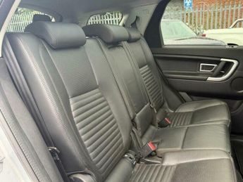 Land Rover Discovery Sport 2.0 Si4 HSE Luxury SUV 5dr Petrol Auto 4WD Euro 6 (s/s) (240 ps)